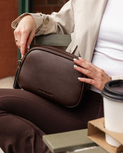 Load image into Gallery viewer, Jacinta Crossbody - Chocolate Brown
