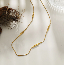 Load image into Gallery viewer, Pedrina Necklace