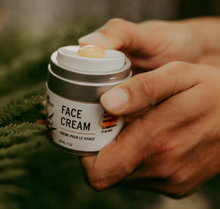 Load image into Gallery viewer, Bee by the Sea Face Cream