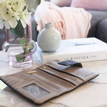 Load image into Gallery viewer, Bailey Wallet - Black