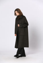 Load image into Gallery viewer, Long Plaid Coat
