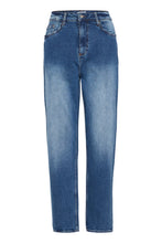 Load image into Gallery viewer, Loetta Jeans
