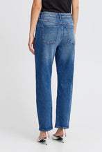 Load image into Gallery viewer, Loetta Jeans
