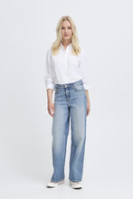 Load image into Gallery viewer, Kyjla Jeans
