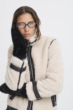 Load image into Gallery viewer, Wolfie Mittens
