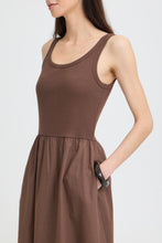 Load image into Gallery viewer, Sunnia Maxi Dress
