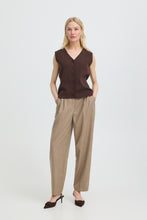 Load image into Gallery viewer, Otari Vest - Java
