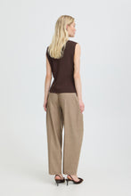 Load image into Gallery viewer, Otari Vest - Java
