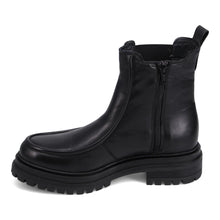 Load image into Gallery viewer, Miz Mooz Leilani Chelsea Boot- Black
