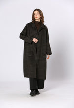 Load image into Gallery viewer, Long Plaid Coat
