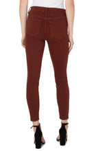 Load image into Gallery viewer, Liverpool Gia Glider Skinny - Brunette

