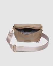 Load image into Gallery viewer, Halsey Sling Bag - Frappe
