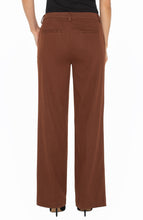 Load image into Gallery viewer, Liverpool Kelsey Wide Leg Trouser- Saddle Brown
