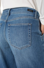 Load image into Gallery viewer, Liverpool Weekender WIde Leg Denim - Walnut Creek
