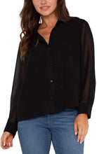 Load image into Gallery viewer, Pleated Back Detail Shirt
