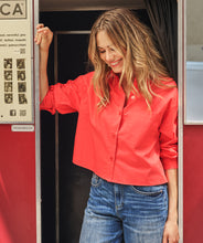 Load image into Gallery viewer, Cropped Cotton Poplin Blouse
