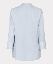 Load image into Gallery viewer, Fine Crinkle Blazer
