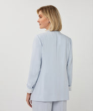 Load image into Gallery viewer, Fine Crinkle Blazer
