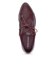 Load image into Gallery viewer, Kotty Slip On - Burgundy
