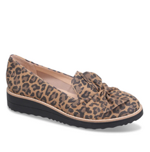 Load image into Gallery viewer, Oclem Loafer - Camel Leopard
