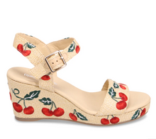 Load image into Gallery viewer, Gossier Wedge Sandal - Cherry
