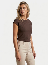 Load image into Gallery viewer, Eowyn Tee - Chocolate
