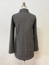 Load image into Gallery viewer, Oxford Anorak Jacket
