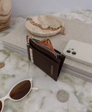Load image into Gallery viewer, Cara Cardholder - Chocolate

