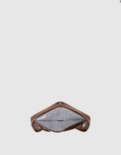 Load image into Gallery viewer, Eden Saddle Wallet - Cognac
