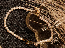 Load image into Gallery viewer, Coquette Pearl Bracelet

