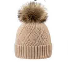 Load image into Gallery viewer, Cable Knit Pearl Pom Toque
