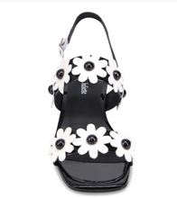 Load image into Gallery viewer, Hatsyl Heeled Sandal - Black and White
