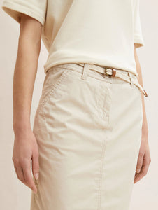 Basic Skirt with Belt