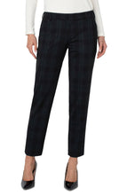 Load image into Gallery viewer, Kelsey Knit Trouser - Black and Green Shadow

